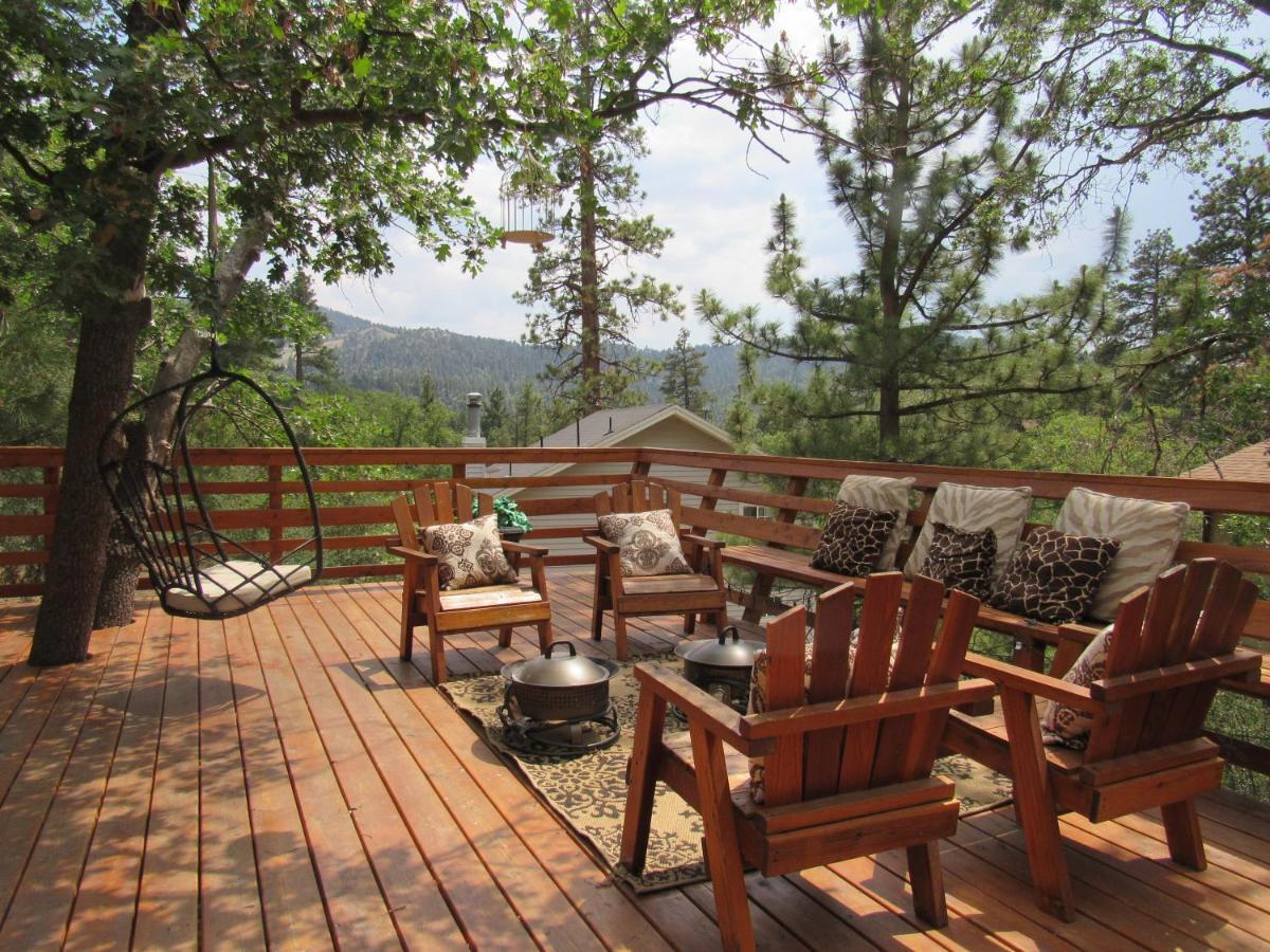 Hillside Hideaway -View Of Ski Slope From Charming Deck Velké Medvědí jezero Exteriér fotografie
